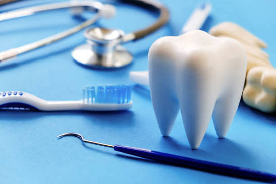 Modern Luxesmile dental clinic reception and waiting area